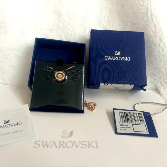 New swarovski necklace Rose gold Shiny Crystal Pendant - Picture 1 of 8